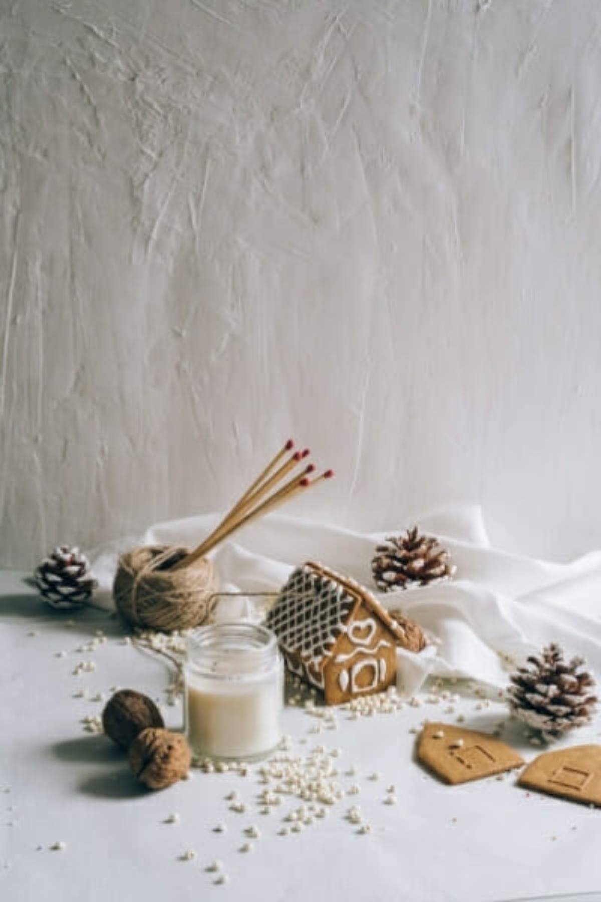 Things to declutter before Christmas featured img